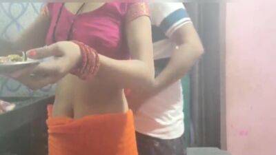 Step Mom Ki Jam Kar Gand Mari Pani Nikal Diya - hclips