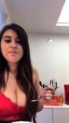 Bustys Cam Webcam Big Boobs Free Big Boobs Cam Porn Video - drtuber