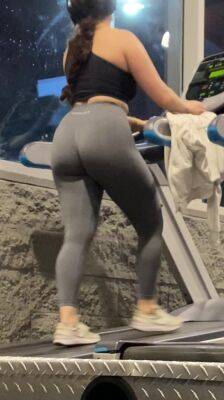 Gym candid big ass Latina - voyeurhit.com