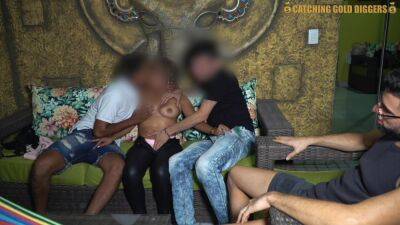 Son Having A Threesome With Her Colombian Stepmom For Money With A Stranger - upornia - Colombia