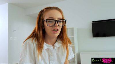 Petite redhead gives stepbro a blowjob for free in POV - sexu.com