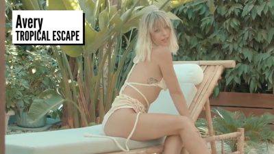 Avery - Tropical Escape In Hd - hotmovs.com