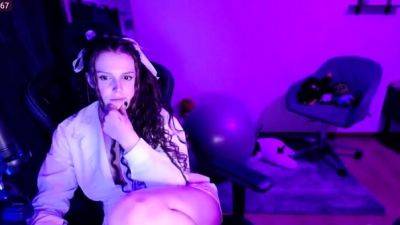 Pink vulva close up of sensual brunette getting kinky - drtuber